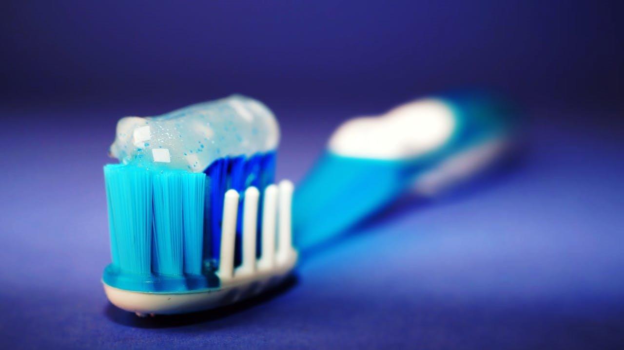 3 ting du bør huske for at passe godt på dine tænder